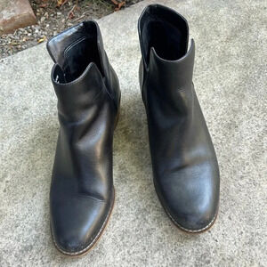 Cole Haan Abbot Ankle  Booties, size 8